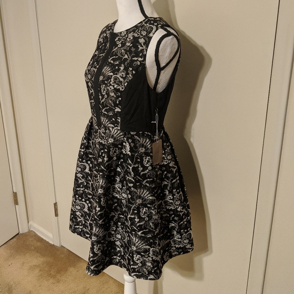 Forever 21 size Medium black & silver dress - Picture 2 of 9